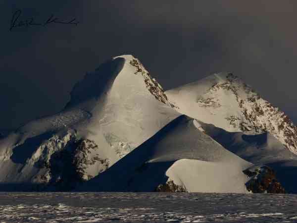 Pollux, Lyskamm