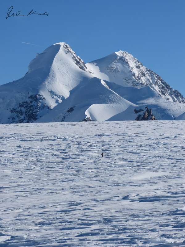 Pollux, Lyskamm